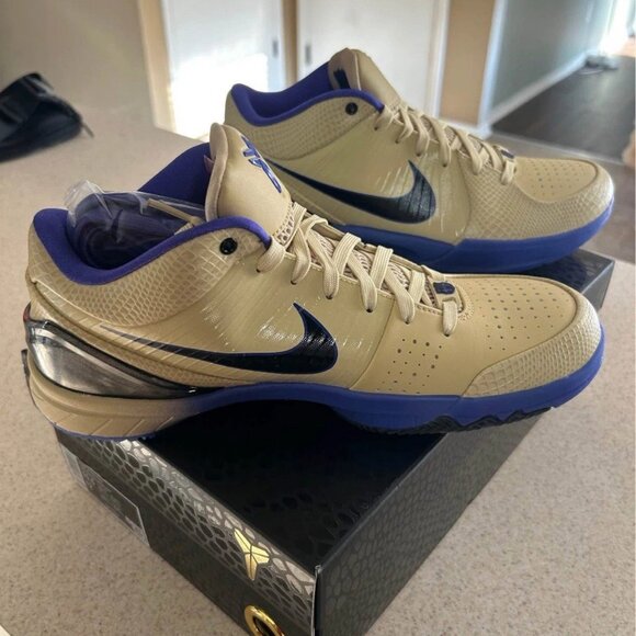 Nike Zoom Kobe 4 Protro FC - Picture 3 of 5